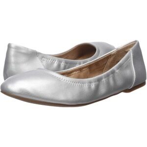 Amazon Essentials Belice Metallic Silver Ballet Flat